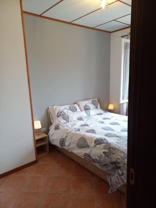 Casa Vacanza Petrari Residence Alt Air オヴィンドリ エクステリア 写真